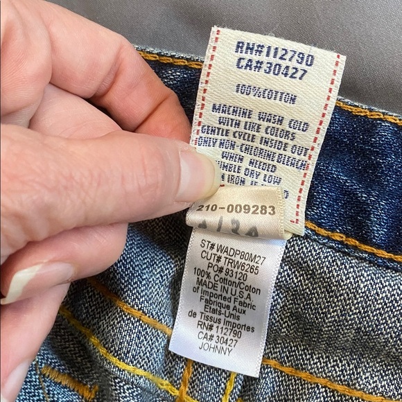 True Religion Women's Johnny Blue Low Rise Straight Leg Jeans NWT Size 28 - Picture 14 of 15